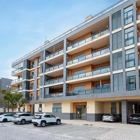 Marina Village Boutique * Ольян